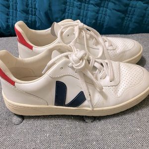 Veja sneakers